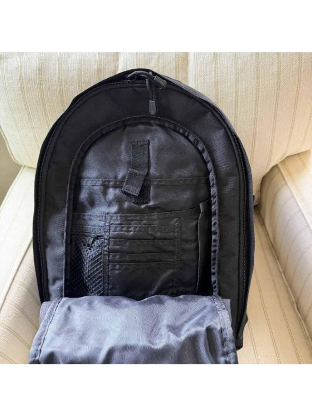 Bug Out Gear Backpack Large Black Tactical Survival Carabiner